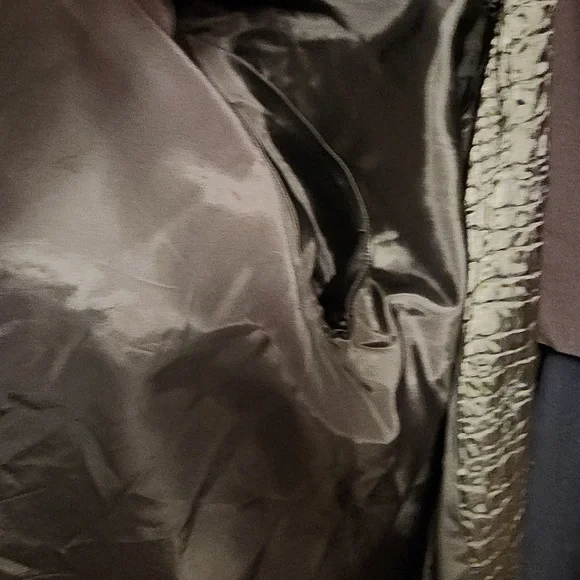 Vintage Black Trench Coat - Picture 8 of 10